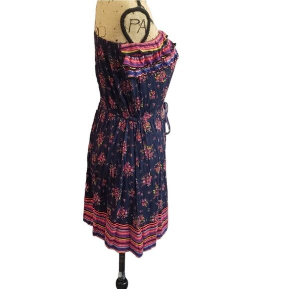 Fire Los Angeles Dress - Picture 13 of 14